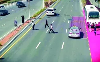 مشاة يسببون حوادث خطيرة على الطرق الرئيسية في البلاد عام 2024