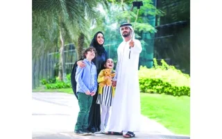 أزواج يجددون روابطهم العاطفية من خلال عبارات حب وتقدير.. وزوجات يفخرن بالشريك الداعم.