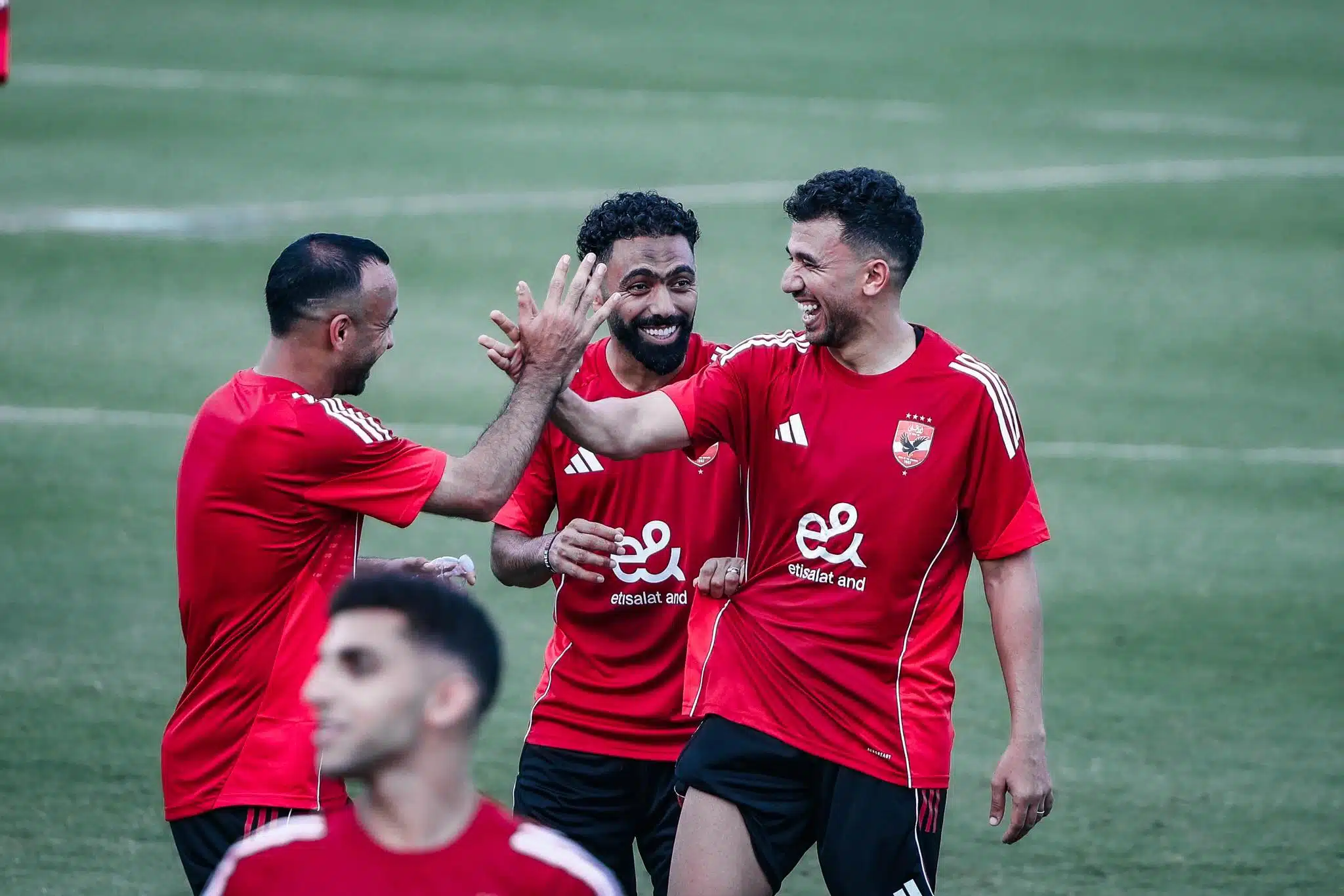 حمدي فتحي وتريزيجيه يثيران حماس جماهير الأهلي قبل مواجهة إنتر ميامي حمدي فتحي وتريزيجيه يثيران حماس جماهير الأهلي قبل مواجهة إنتر ميامي