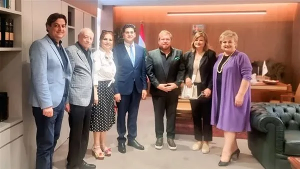 وزير الإعلام بول مرقص يستقبل وفد مهرجان الزمن الجميل وزير الإعلام بول مرقص يستقبل وفد مهرجان الزمن الجميل
