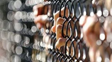حبس ثلاثة متهمين بقتل شاب نتيجة نزاعات مالية في منطقة العباسية