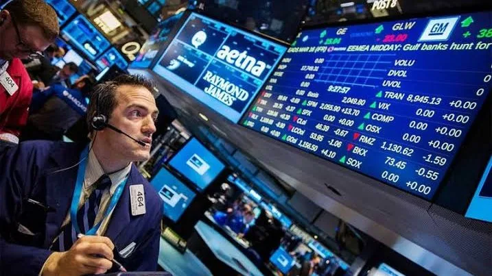 الأسهم الأمريكية تنهي الأسبوع بخسائر بسبب التوترات بين إيران وإسرائيل الأسهم الأمريكية تنهي الأسبوع بخسائر بسبب التوترات بين إيران وإسرائيل