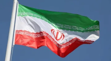 إيران تزيد من حدة التوتر وتوجه إنذاراً لثلاث دول