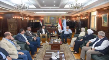 وزير الإسكان ومحافظ الإسكندرية يناقشان سبل التعاون والمشاريع المشتركة