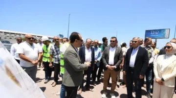 وزير الإسكان يزور مشروع توسيع وتطوير كورنيش الإسكندرية