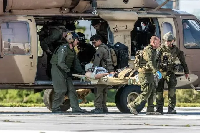 جيش الاحتلال: إصابة 7 جنود إسرائيليين نتيجة سقوط صاروخ إيراني جيش الاحتلال: إصابة 7 جنود إسرائيليين نتيجة سقوط صاروخ إيراني