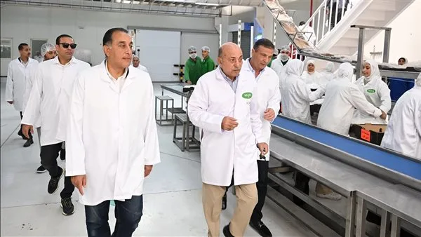 رئيس الوزراء يزور شركة مافا الزراعية ويشدد على أهمية اعتماد التكنولوجيا الحديثة رئيس الوزراء يزور شركة مافا الزراعية ويشدد على أهمية اعتماد التكنولوجيا الحديثة