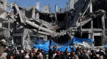 12 شهيدًا وأكثر من 50 جريحًا إثر غارة إسرائيلية على شمال غرب غزة