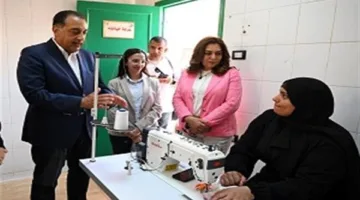 رئيس الوزراء يزور “ورشة البحراوية” في قرية زاوية صقر