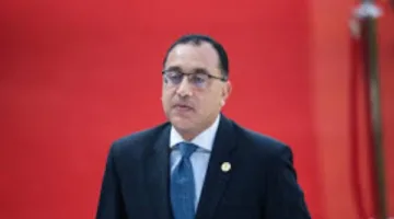 رئيس الوزراء يدعو المواطنين لتقليل استهلاك الكهرباء