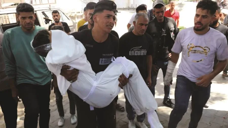 17 شهيداً جراء قصف الاحتلال في مناطق متفرقة من قطاع غزة 17 شهيداً جراء قصف الاحتلال في مناطق متفرقة من قطاع غزة