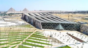 تأجيل افتتاح المتحف المصري الكبير: الأسباب والتفاصيل