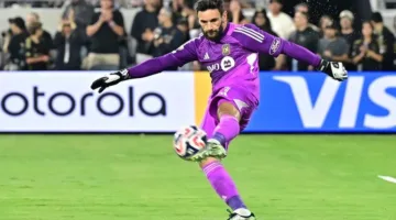 بعضهم حقق البطولة سابقًا: تشكيلة النجوم الغائبين عن الأضواء في كأس العالم للأندية 2025