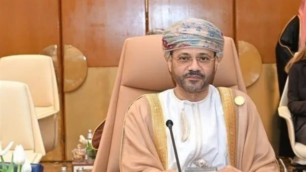 وزير الخارجية العماني: اللقاءات المخطط لها بين أمريكا وإيران غدًا لن تتم. وزير الخارجية العماني: اللقاءات المخطط لها بين أمريكا وإيران غدًا لن تتم.