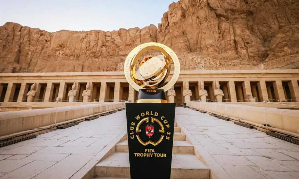 كأس العالم للأندية – ديلي ميل: فيفا ينقل مقاعد المشجعين لتجميل المدرجات أثناء التصوير كأس العالم للأندية – ديلي ميل: فيفا ينقل مقاعد المشجعين لتجميل المدرجات أثناء التصوير