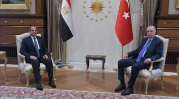 السيسي وأردوغان: التصعيد الإسرائيلي قد يؤدي إلى فوضى في الشرق الأوسط.
