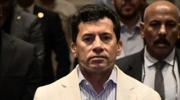 وزير الشباب والرياضة يستعرض أوجه التعاون لتعزيز الوعي بمخاطر الموت القلبي المفاجئ في الملاعب