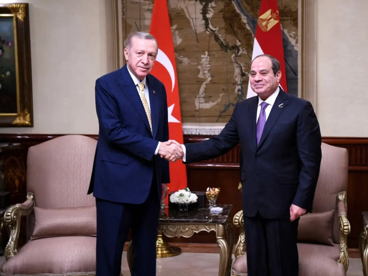 السيسي وأردوغان يحذران من خطر تحول الشرق الأوسط إلى فوضى شاملة السيسي وأردوغان يحذران من خطر تحول الشرق الأوسط إلى فوضى شاملة