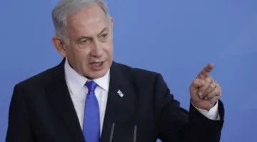 نتنياهو: سترون الطائرات الإسرائيلية تستهدف جميع المواقع والأهداف في إيران.