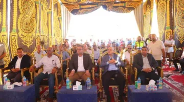 «حياة كريمة».. وزير الإسكان ومحافظ كفر الشيخ يزوران محطة صرف قمسيون
