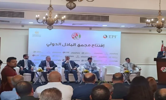 افتتاح ملاعب البادل في نادي سبورتنج بالإسكندرية