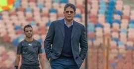رسميًا: أيمن الرمادي يعلن مغادرته الزمالك