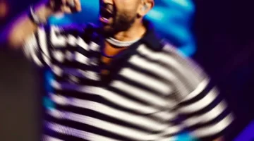 أحمد سعد يتقاسم لحظات تألقه مع جمهوره بعد حفله في نادي الشمس
