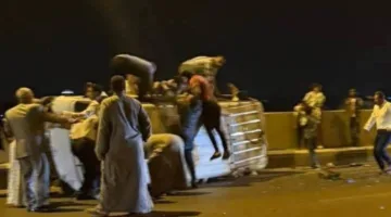 10 أشخاص يتعرضون للإصابة في حادث تصادم بين 3 سيارات على الطريق الدولي بالبحيرة