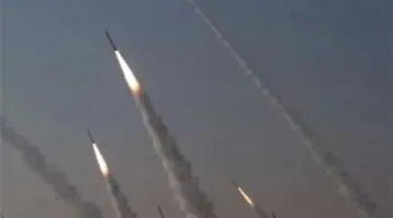 إيران تعلن عن إطلاق صاروخ باليستي نحو إسرائيل، وفقًا للتلفزيون الإيراني.