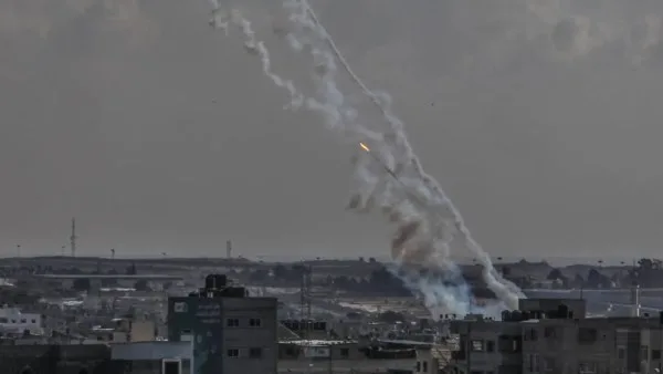 دمار كبير في تل أبيب.. لقطات مروعة ومقتل 5 وإصابة 100 في هجوم إيراني غير عادي | تابع التفاصيل دمار كبير في تل أبيب.. لقطات مروعة ومقتل 5 وإصابة 100 في هجوم إيراني غير عادي | تابع التفاصيل