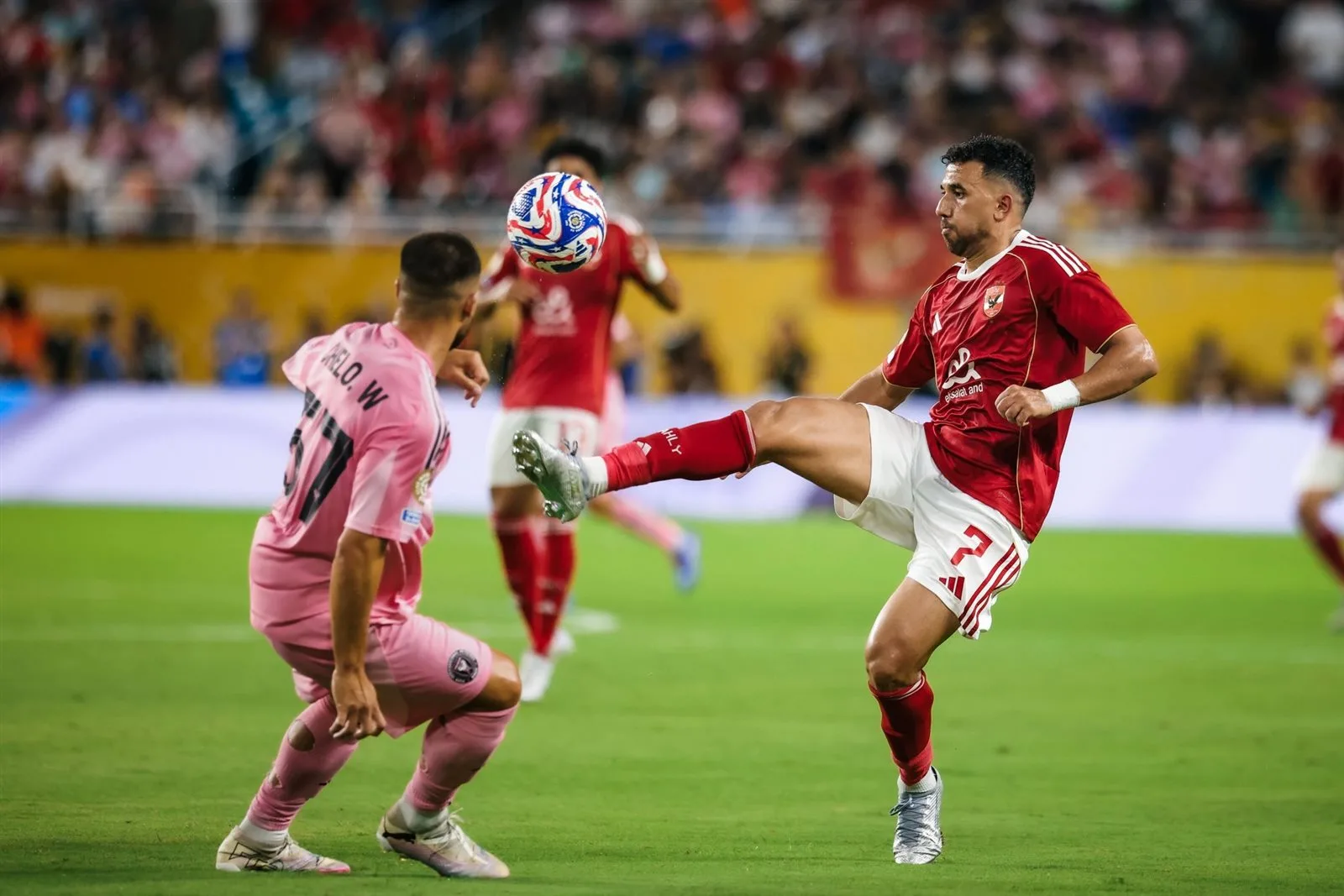تعادل بدون أهداف بين الأهلي وإنتر ميامي في بداية مشوارهما بكأس العالم للأندية 2025 تعادل بدون أهداف بين الأهلي وإنتر ميامي في بداية مشوارهما بكأس العالم للأندية 2025