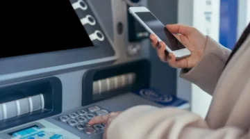هل توجد حدود على تحويل أموال التبرعات في مصر؟