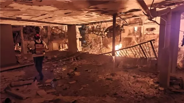 هجوم بالصواريخ والطائرات المسيّرة من إيران يستهدف قلب الاحتلال: fatalities وجرحى يتجاوزون 200 ودمار كبير