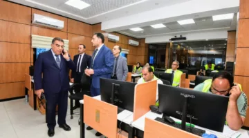 محافظ الدقهلية يُشرف من مركز الشبكة الوطنية للطوارئ والسلامة على بدء امتحانات الثانوية العامة