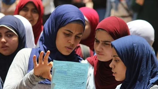 تنظيم امتحانات الثانوية العامة في 114 مركز امتحاني موزعة على الإدارات التعليمية بمحافظة الغربية. تنظيم امتحانات الثانوية العامة في 114 مركز امتحاني موزعة على الإدارات التعليمية بمحافظة الغربية.