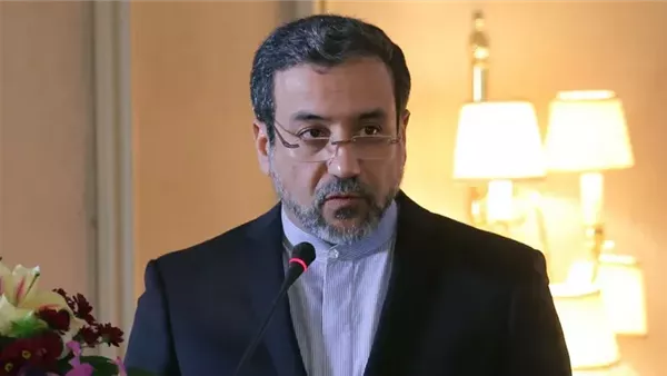 وزير الخارجية الإيراني: الجيش المحتل لا يسعى لتحقيق أي مسار دبلوماسي أو تفاوضي. وزير الخارجية الإيراني: الجيش المحتل لا يسعى لتحقيق أي مسار دبلوماسي أو تفاوضي.