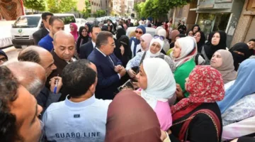 محافظ الدقهلية يزور لجان امتحانات الصف الثالث الثانوي