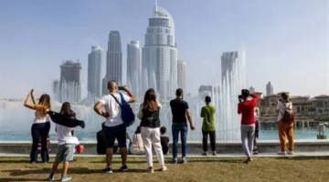 2000 سائح روسي محتجزون في الإمارات
