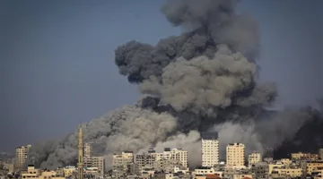 جيش الاحتلال يعلن عن أضرار في أنظمة الأنابيب والنقل بمصفاة حيفا نتيجة الهجوم الصاروخي الإيراني.
