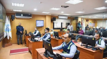 محافظ الإسكندرية يشرف على امتحانات الثانوية العامة ويأمر بتوفير بيئة آمنة وهدوء للطلاب