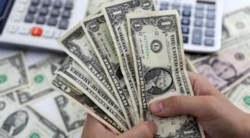 الدولار الأمريكي يتجاوز 50.70 جنيه في البنوك المصرية وسط زيادة التوترات الإقليمية