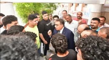 محافظ الدقهلية يزور لجان امتحانات الثانوية العامة ويشدد على تقديم كافة وسائل الدعم للطلاب
