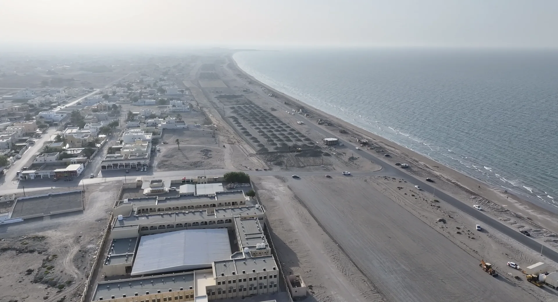 متابعة إنجاز المشاريع الخدمية والتنموية في محافظة جنوب الباطنة