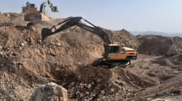 نسبة الإنجاز في مشروع طريق عقبة وادي بني خالد تبلغ 17.3٪