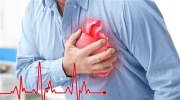 راقب هذه العلامات: إشارات تنبهك لمشاكل في القلب يجب ألا تتجاهلها.