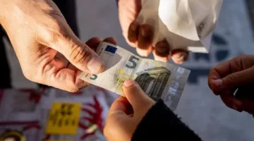 سعر اليورو الحالي في البنك الأهلي المصري وبنك مصر