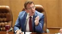 عضو في “خطة النواب” يدعو إلى تعزيز فرص القطاع الخاص ومنحه المزيد من المشاريع والدعم القوي