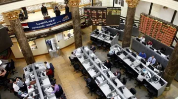 انخفاض 15 قطاعًا في البورصة المصرية.. الخدمات غير المصرفية تتصدر الهبوط بنسبة تفوق 7%