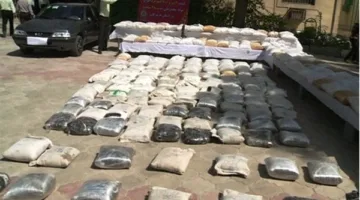 8 قضايا مخدرات: حملات أمنية تستهدف الأماكن الإجرامية في دمياط وأسوان