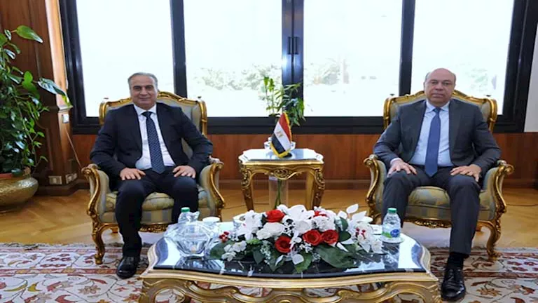 الطيران المدني: تحسين تجربة المسافر وتفعيل نظام الشكاوى في المطارات الطيران المدني: تحسين تجربة المسافر وتفعيل نظام الشكاوى في المطارات